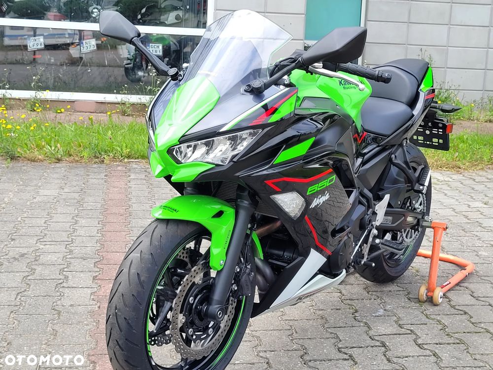 Kawasaki Ninja - 11