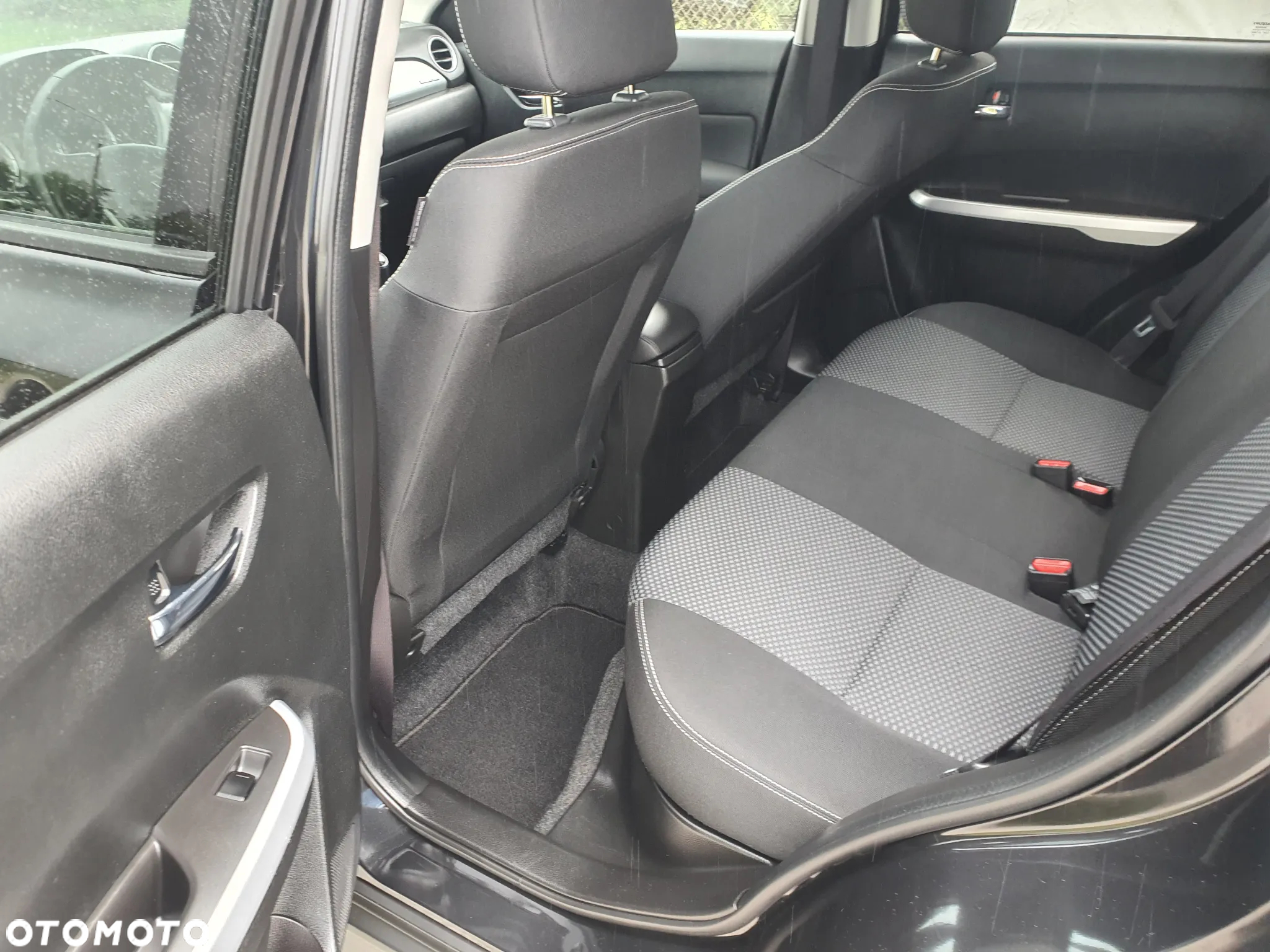 Suzuki Vitara 1.6 (4x4) Allgrip Comfort+ - 6