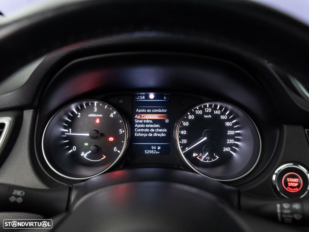 Nissan Qashqai 1.5 dCi N-Connecta - 15