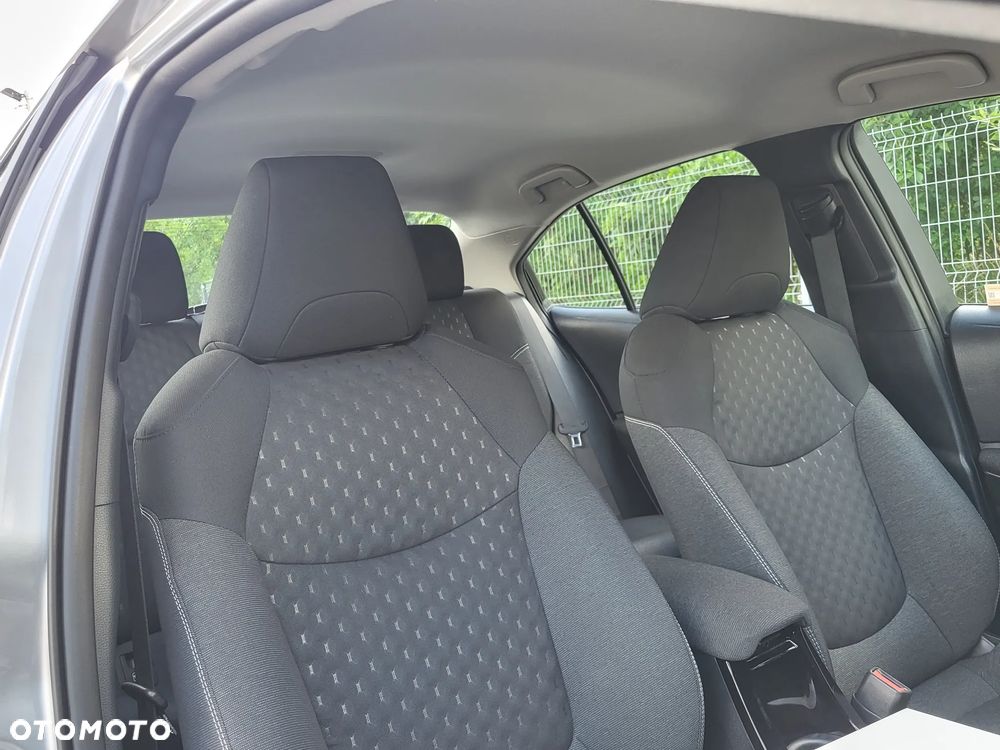 Toyota Corolla 1.5 Comfort - 11