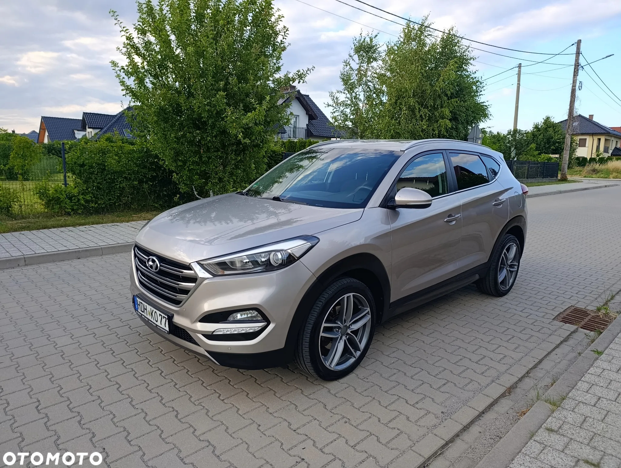 Hyundai Tucson 2.0 CRDi 4WD Automatik Premium - 3