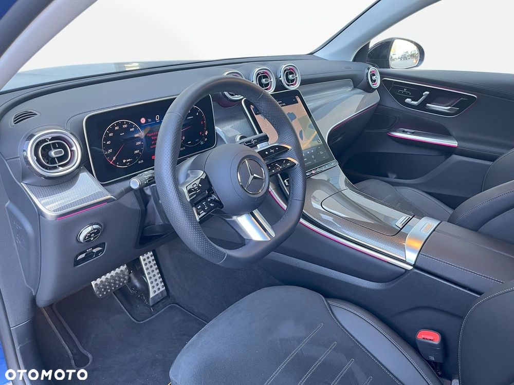 Mercedes-Benz GLC - 11