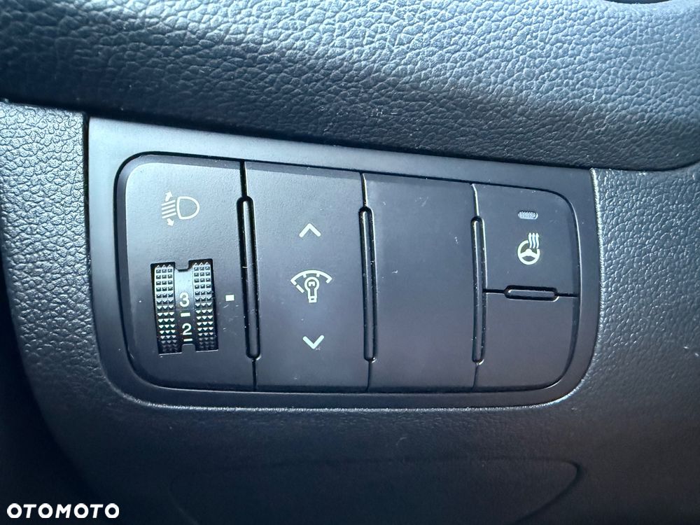 Kia Ceed 1.6 GDI Platinum Edition - 35