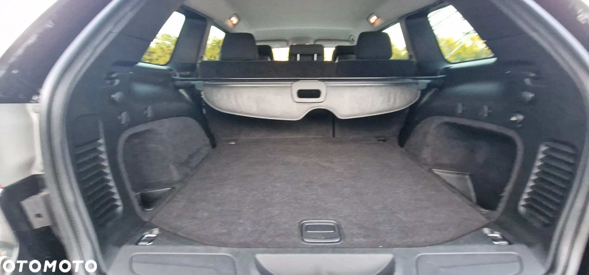 Jeep Grand Cherokee 3.0 CRD Laredo - 22