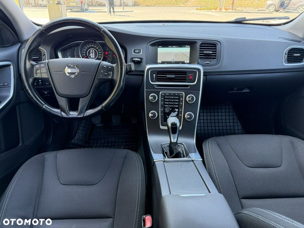 Volvo S60 D4 Kinetic - 22