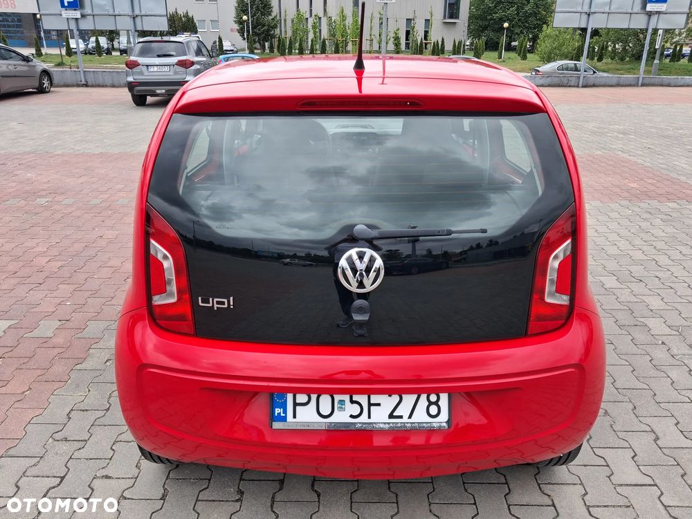 Volkswagen up! 1.0 move Perfectline - 10