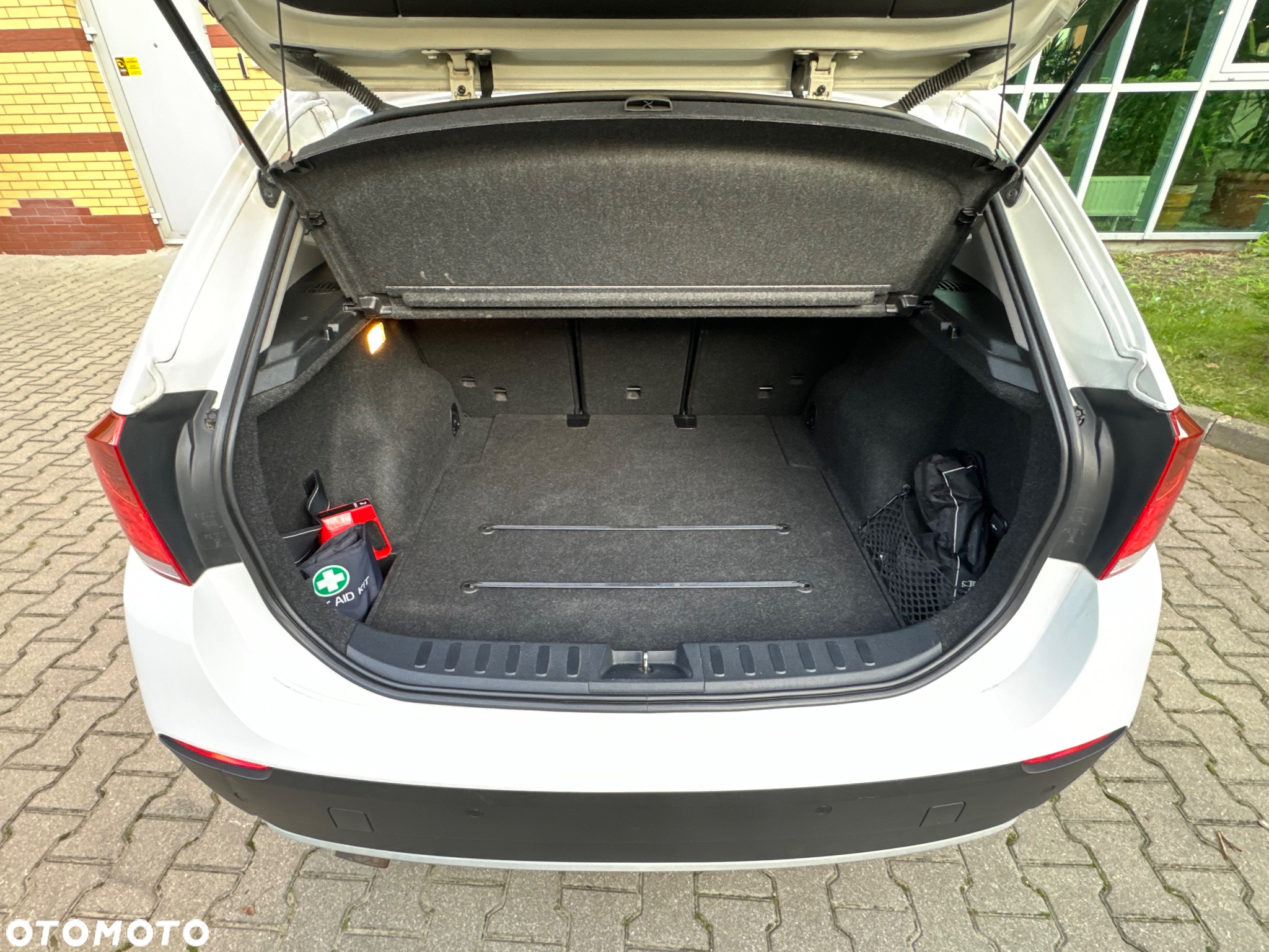 BMW X1 sDrive18d Sport Line - 27
