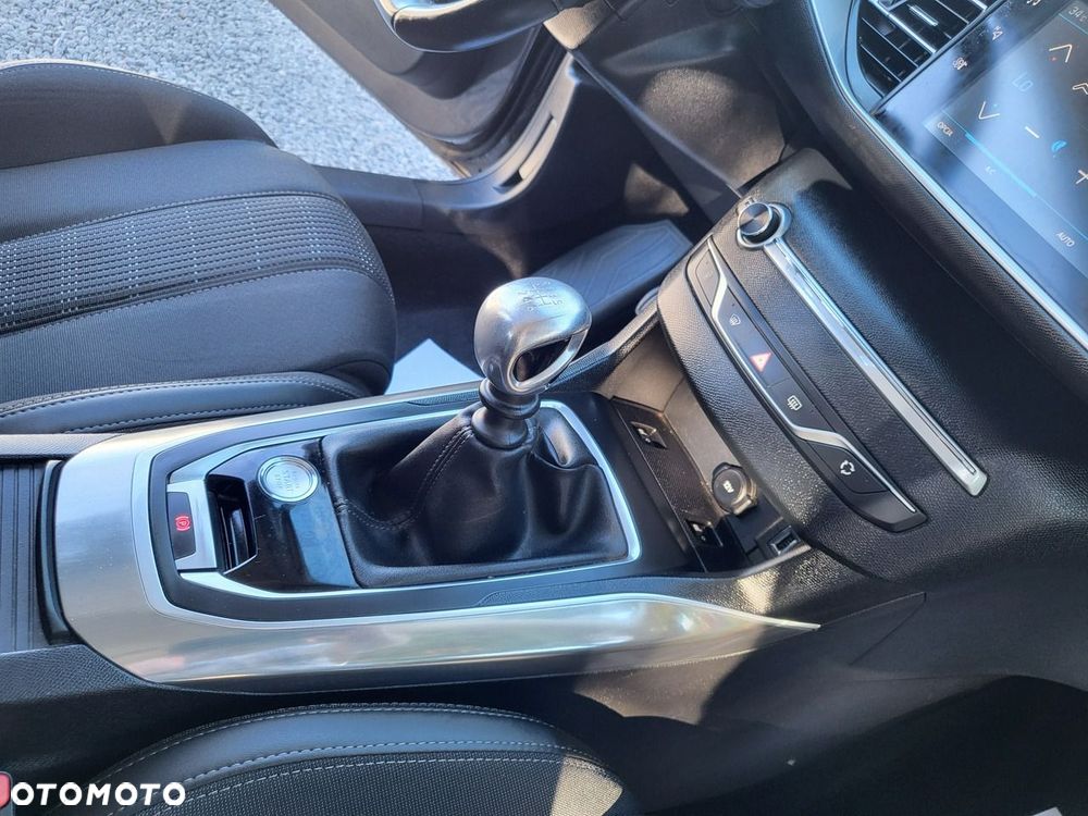 Peugeot 308 - 38