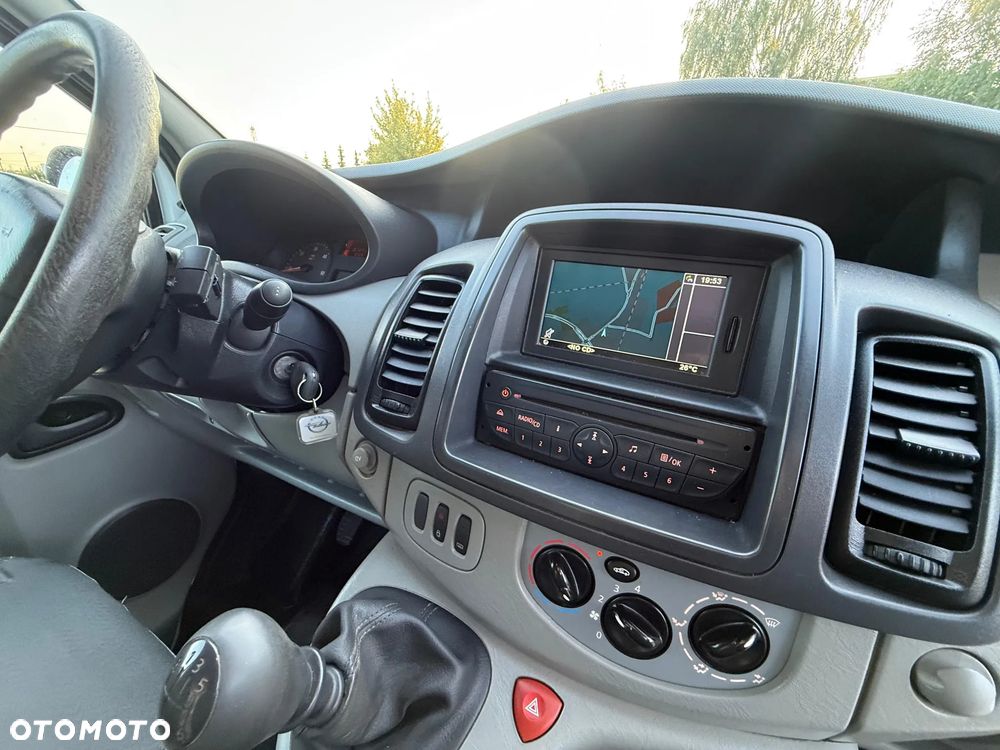 Opel VIVARO - 24