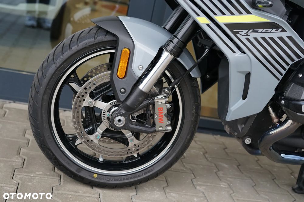 BMW R - 27