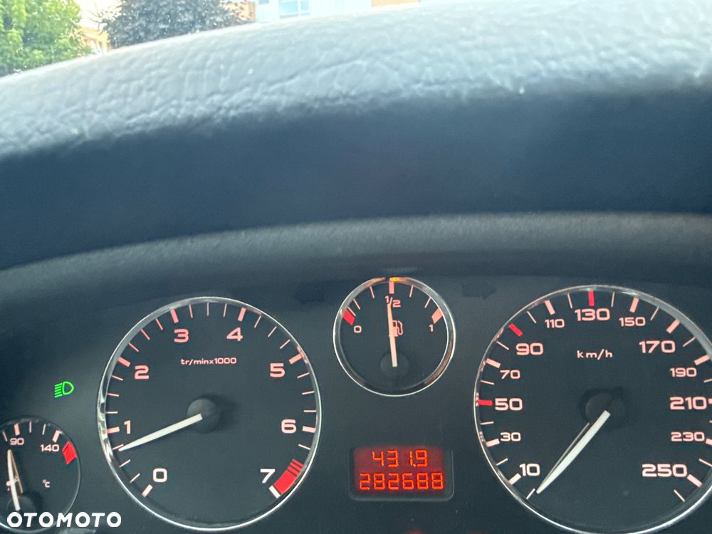 Peugeot 406 - 27