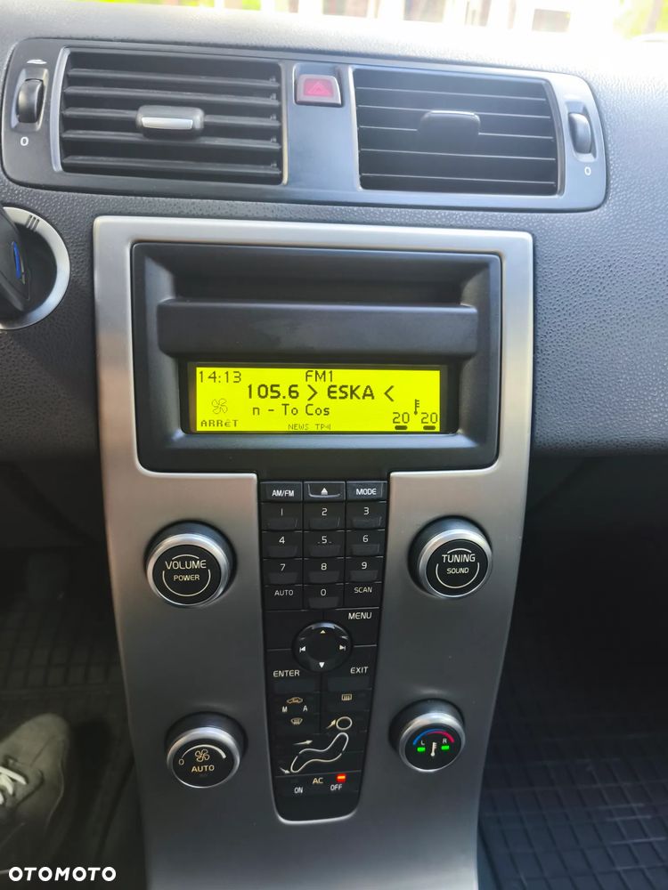 Volvo V50 1.6D - 22