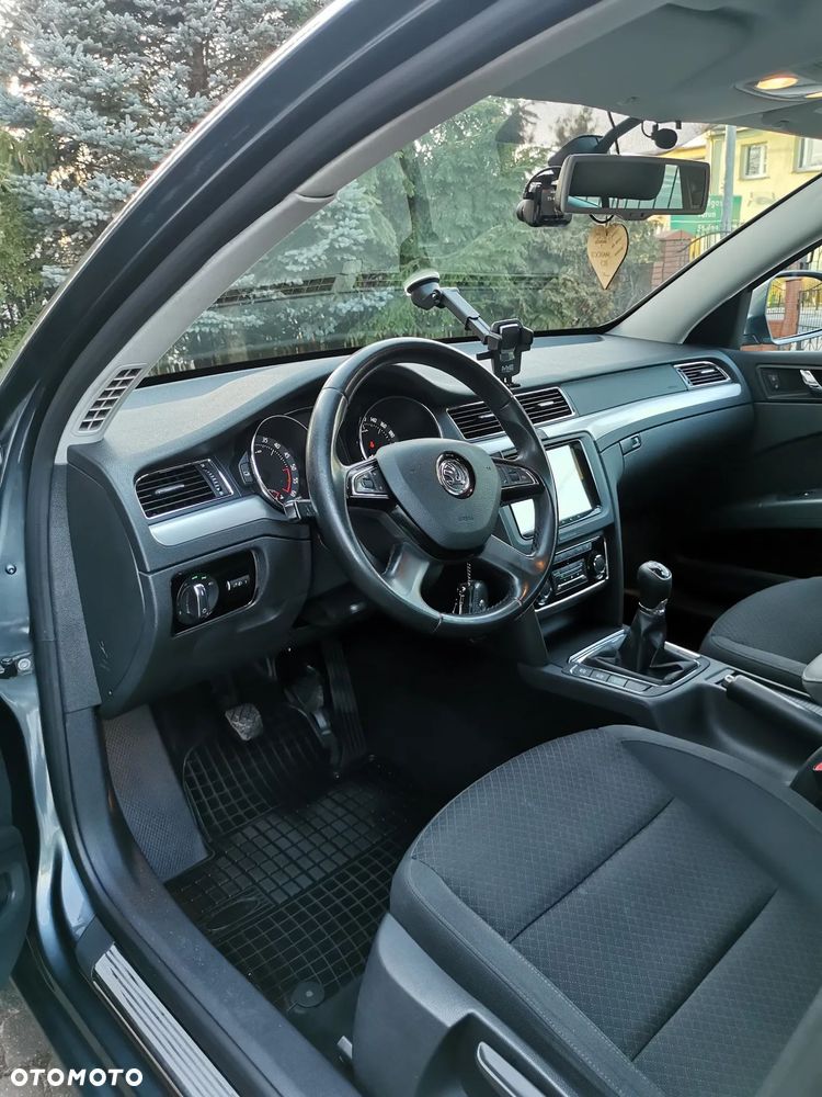 Skoda Superb 2.0 TDI Green tec 4x4 Ambition - 9