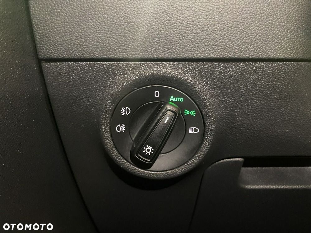 Skoda Karoq 2.0 TDI SCR 4x2 Ambition DSG - 27