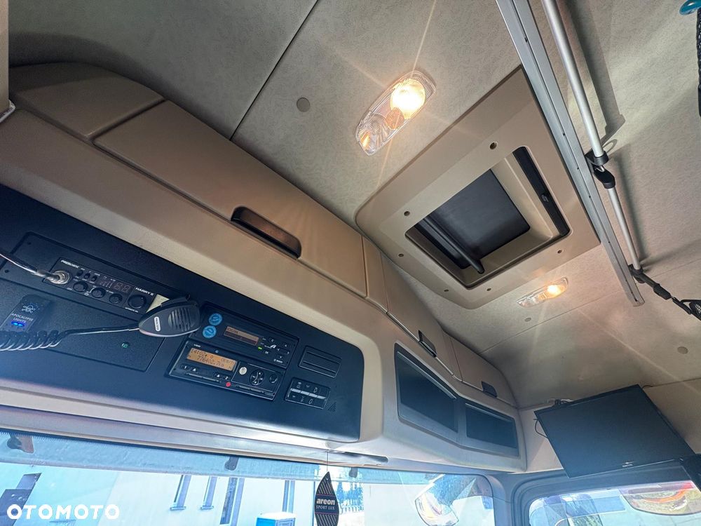 Mercedes-Benz Actros 2542 LNR - 11
