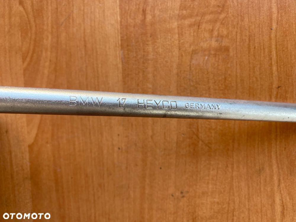 LEWAREK PODNOŚNIK KLUCZ BMW E61 6766621 - 6