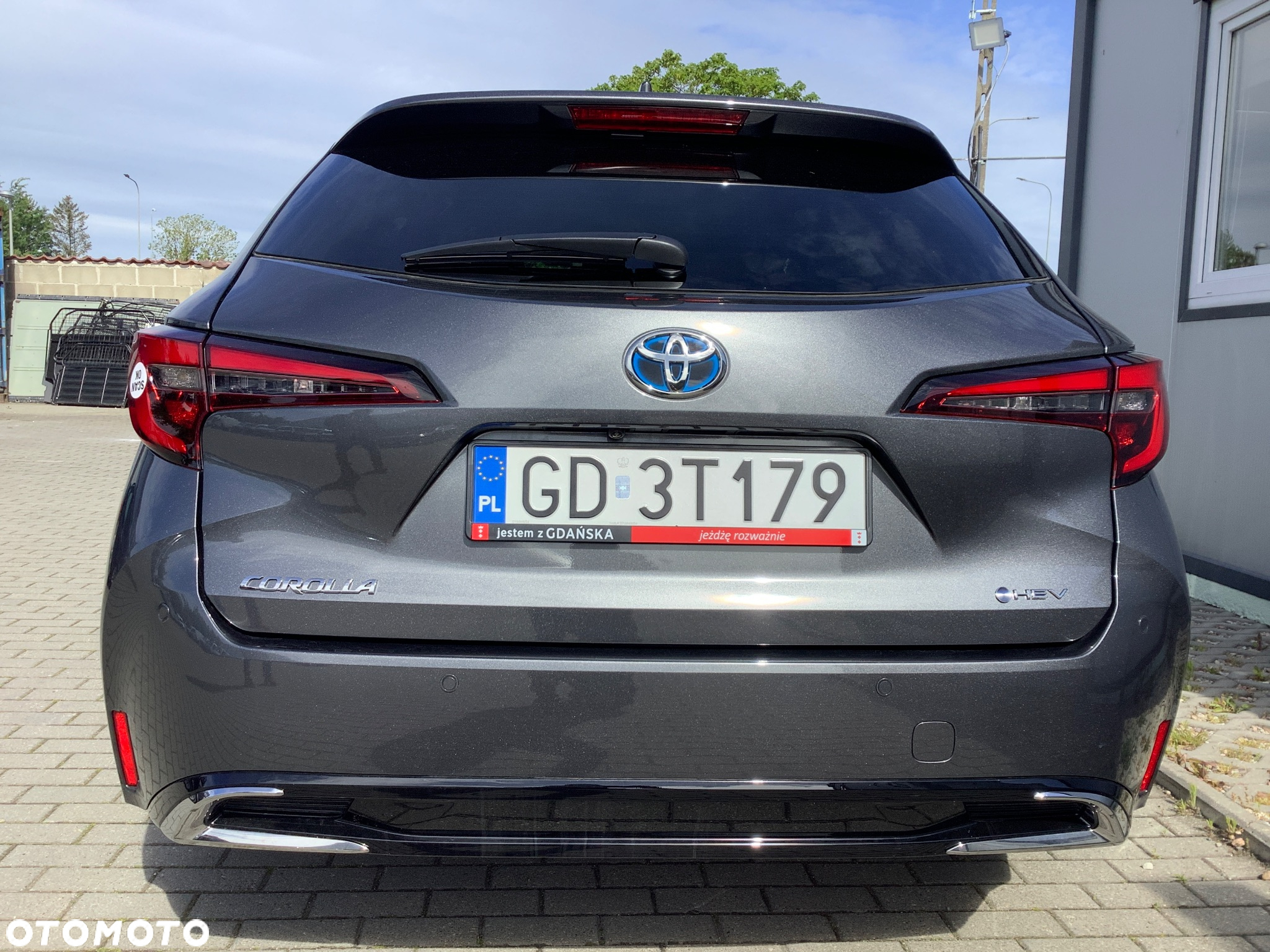 Toyota Corolla 1.8 Hybrid Style - 8