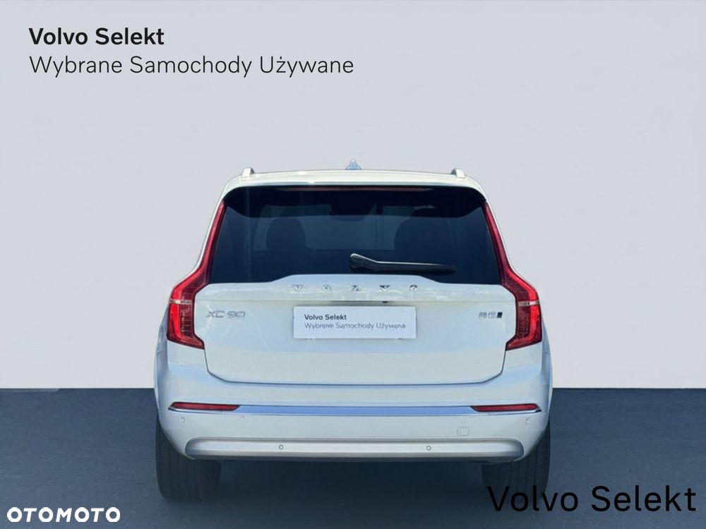 Volvo XC 90 - 9