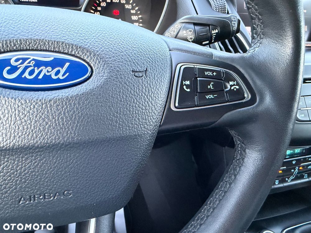 Ford Focus 1.0 EcoBoost Titanium - 21