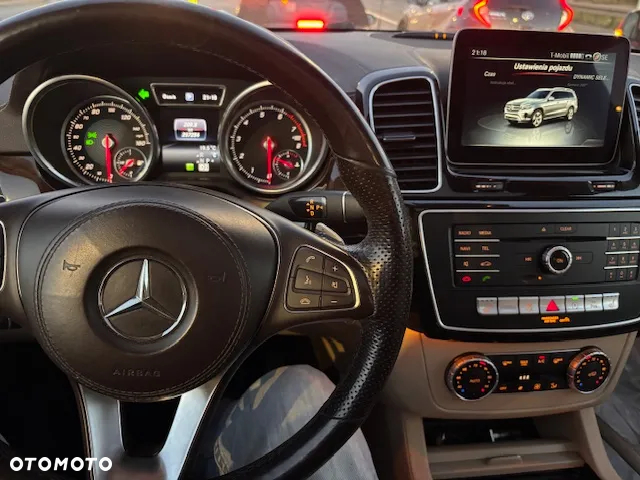 Mercedes-Benz GLS 400 4Matic 9G-TRONIC - 7