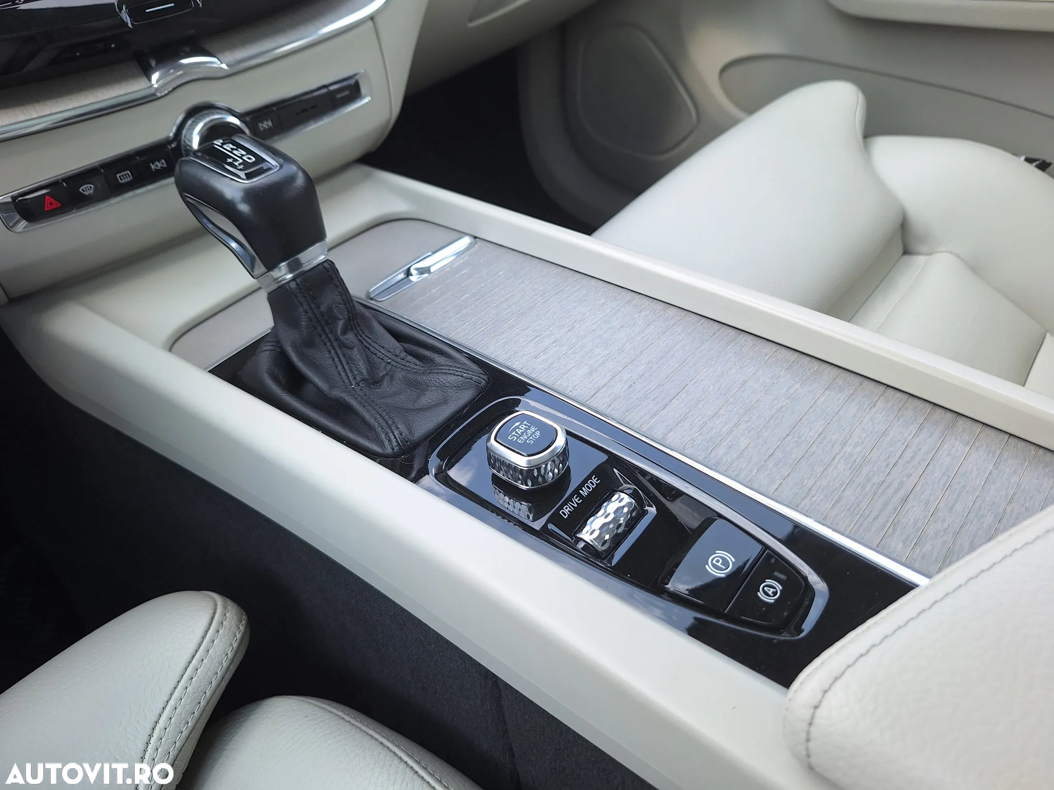 Volvo XC 60 D5 AWD Inscription - 20