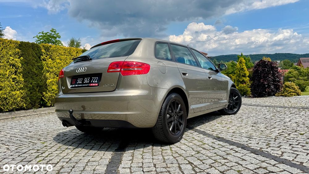 Audi A3 Sportback - 16