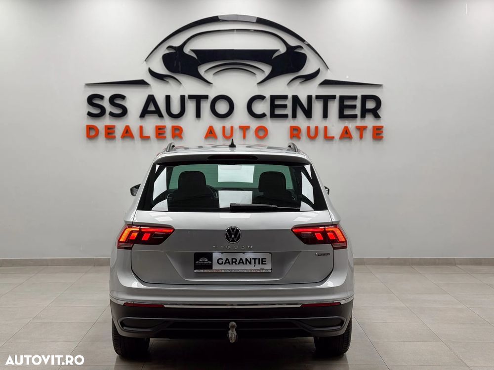 Volkswagen Tiguan 2.0 TDI SCR 4MOTION DSG Life - 13