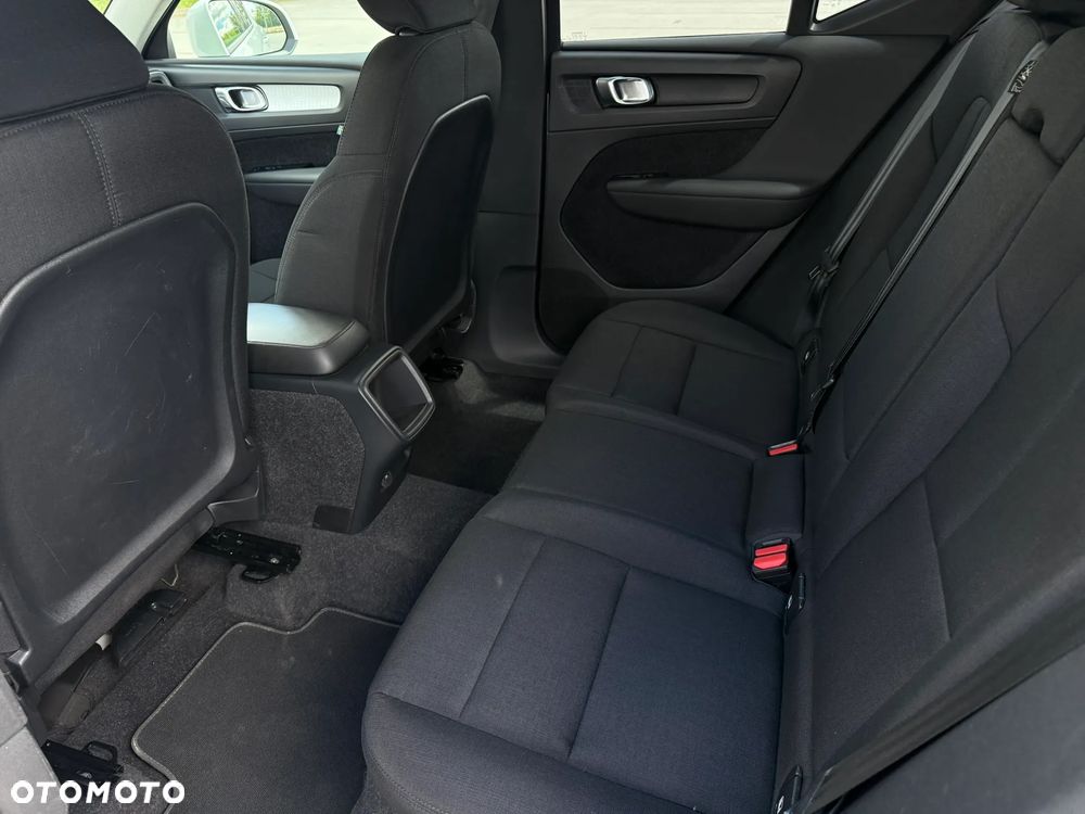 Volvo XC 40 T3 - 28
