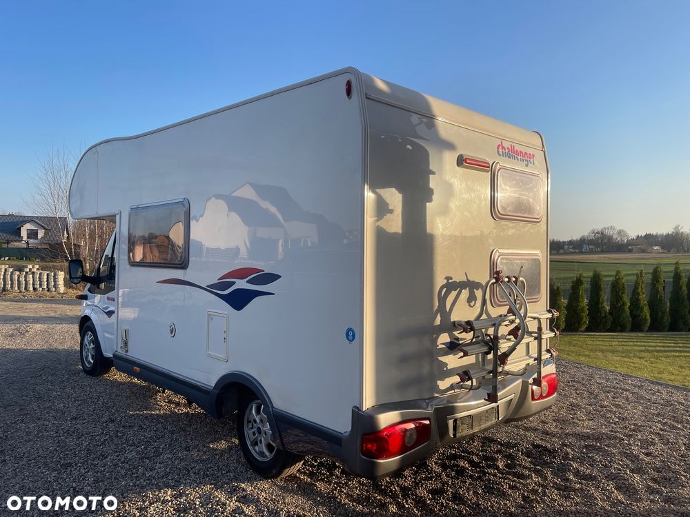 Ford Transit Challenger - 4