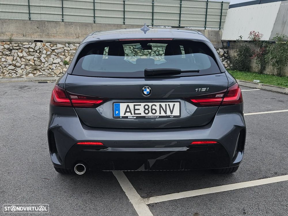 BMW 118 i Pack M Auto - 6