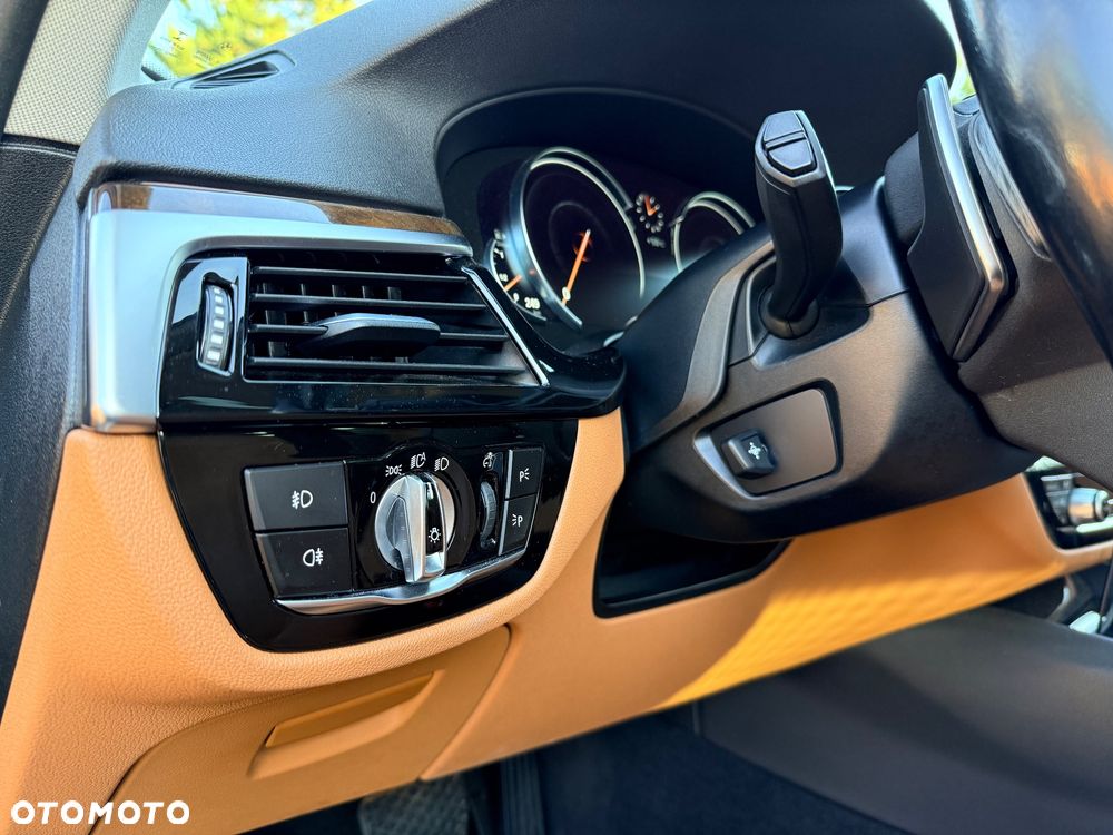 BMW Seria 5 520d Sport Line sport - 21