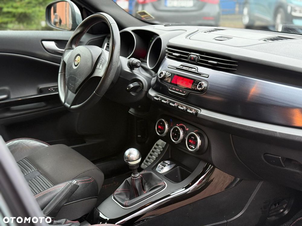 Alfa Romeo Giulietta 1.4 TB 16V - 17