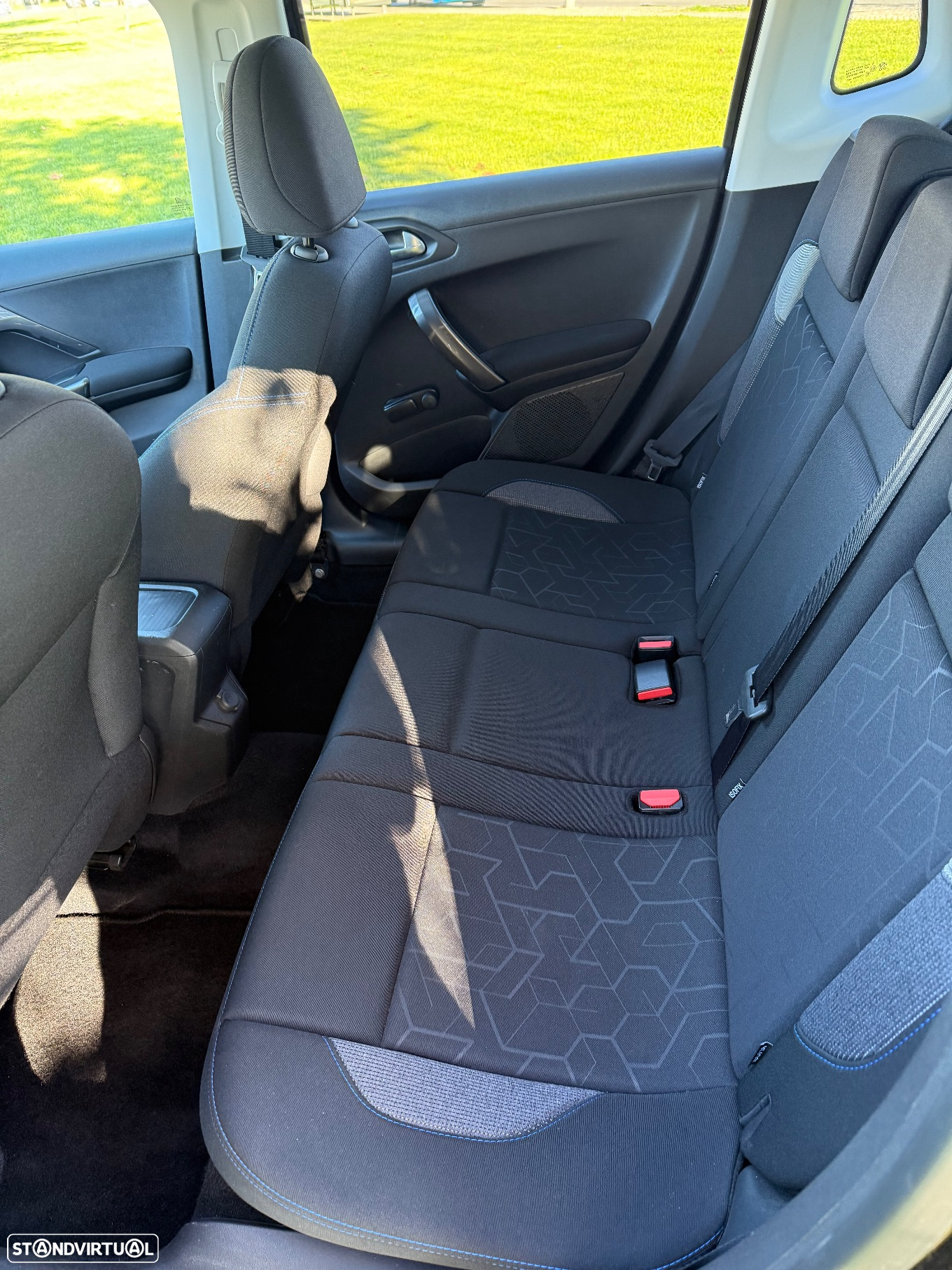 Peugeot 2008 1.6 BlueHDi Active - 7