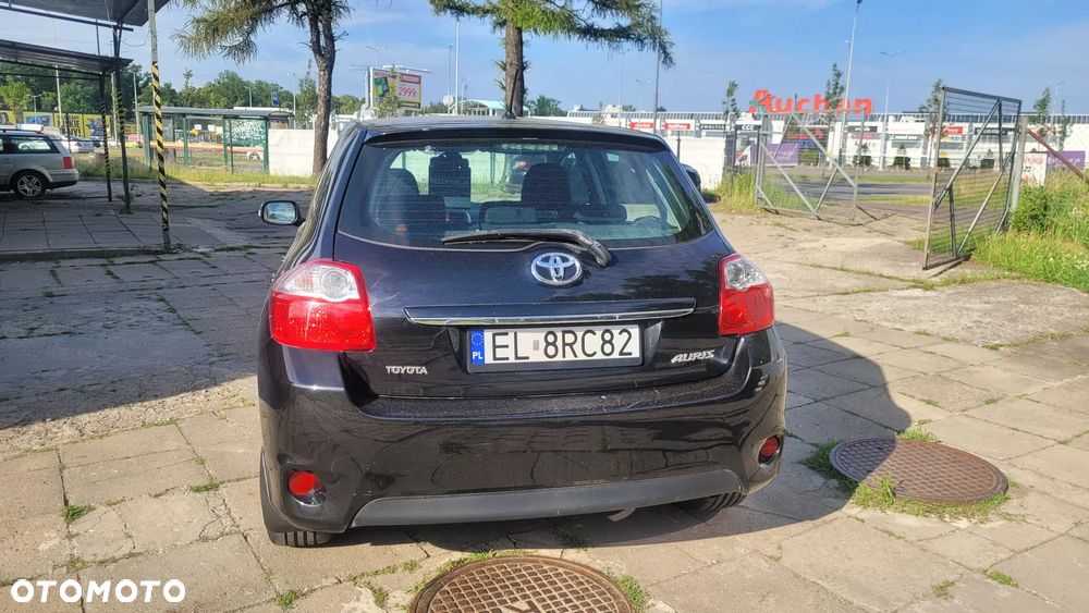 Toyota Auris 1.4 D-4D Premium MM - 9