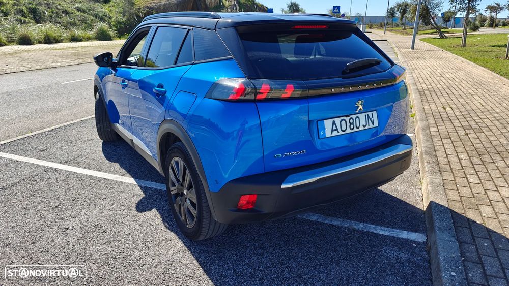 Peugeot e-2008 GT - 4