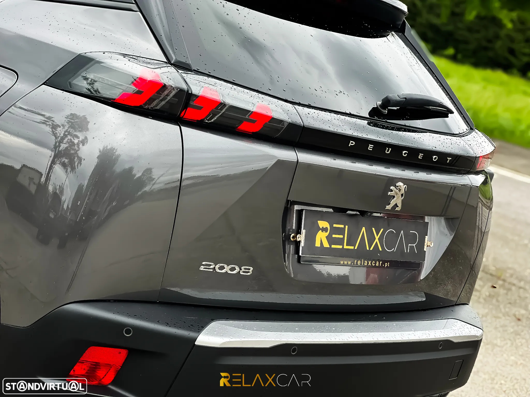 Peugeot 2008 1.2 PureTech Allure Pack EAT8 - 20