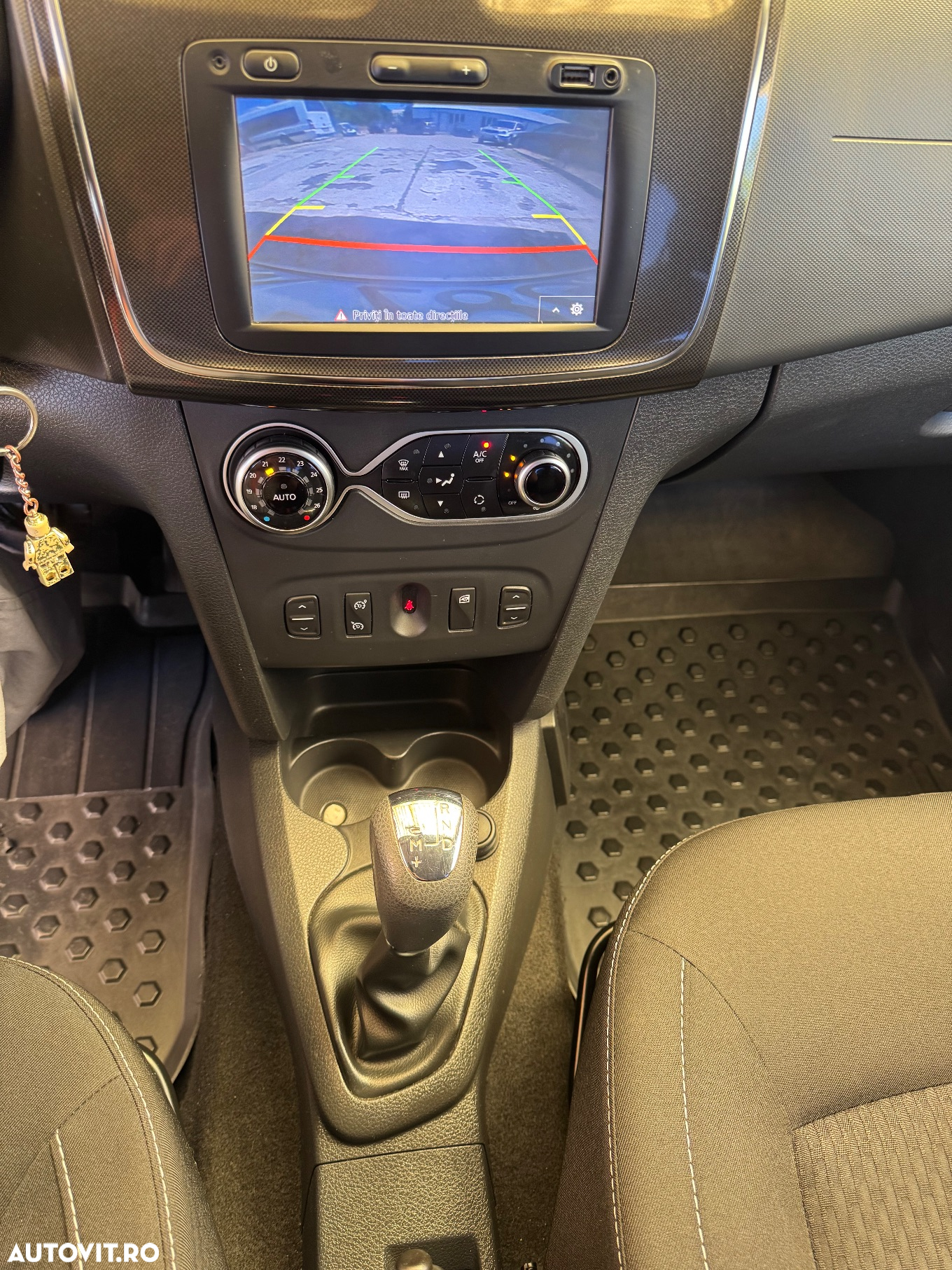 Dacia Logan - 11