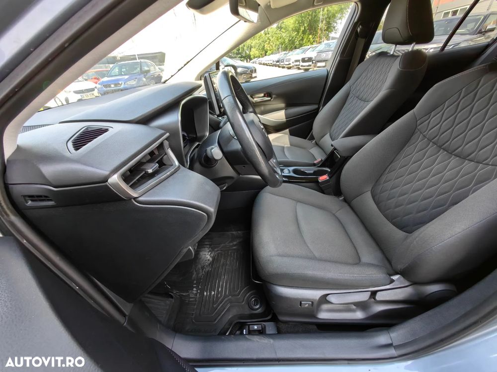 Toyota Corolla 1.8 HSD Dynamic - 16