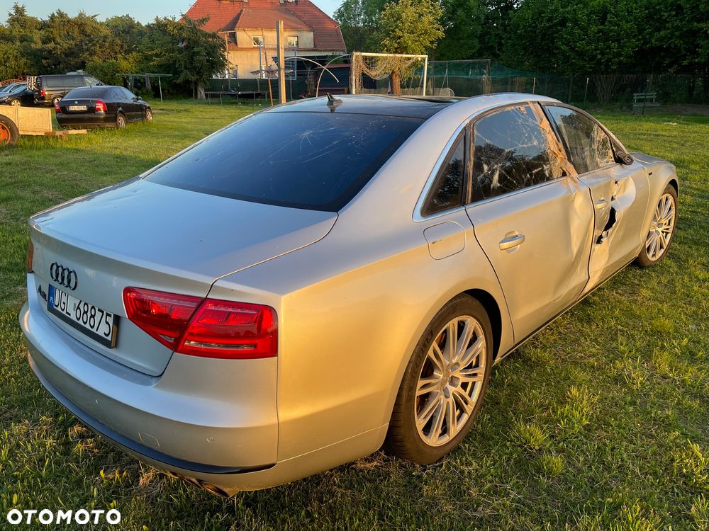 Audi A8 4.2 TDI L Quattro - 24