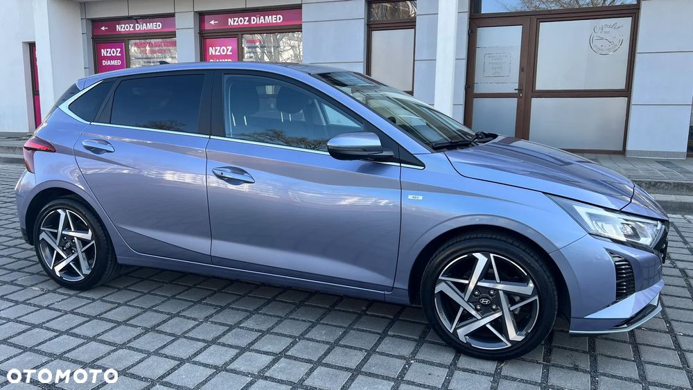 Hyundai i20 1.0 T-GDI 48V-Hybrid Connect & Go - 6