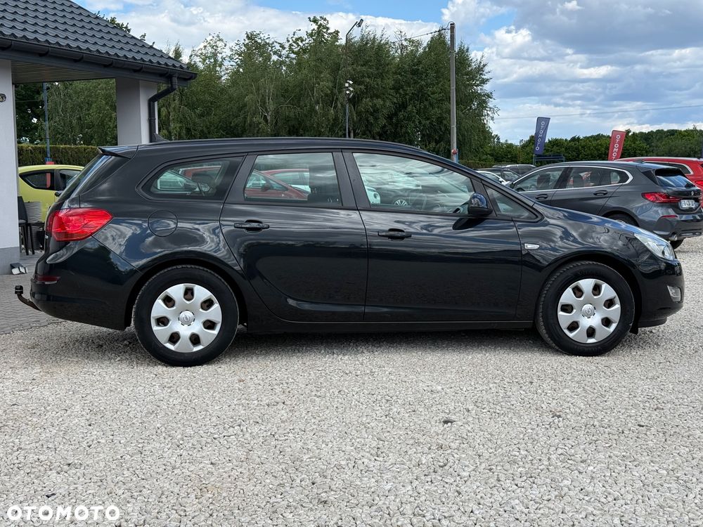Opel Astra 1.4 T Cosmo - 14