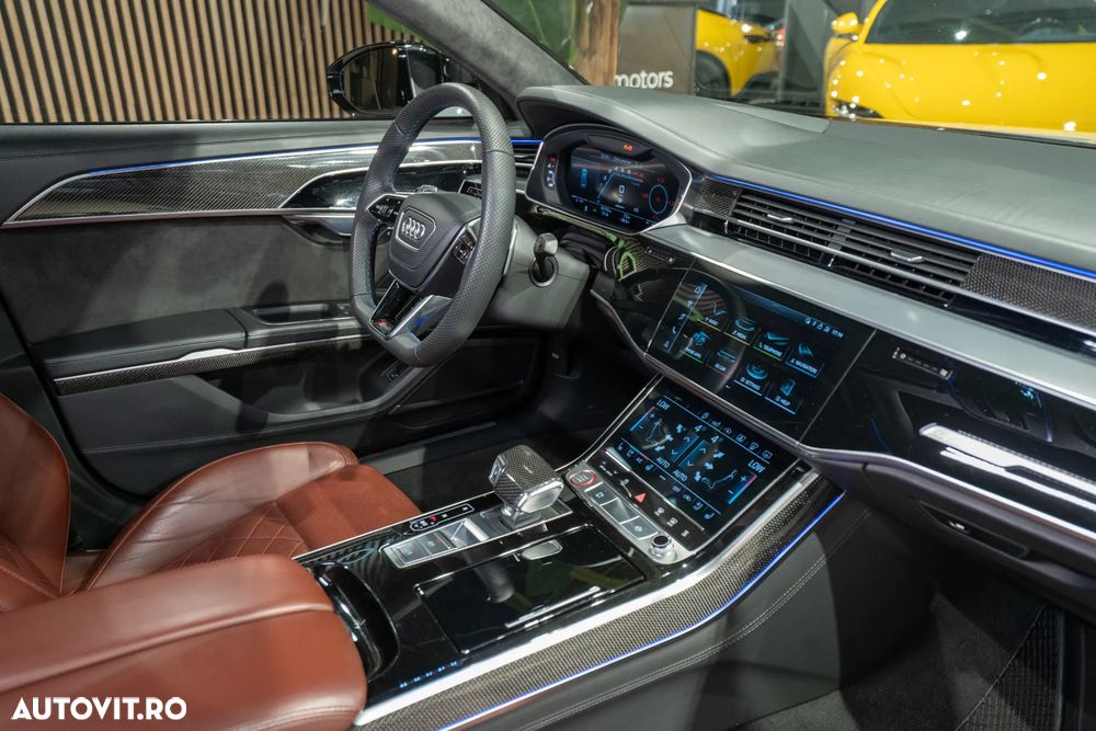 Audi S8 TFSI quattro tiptronic - 23