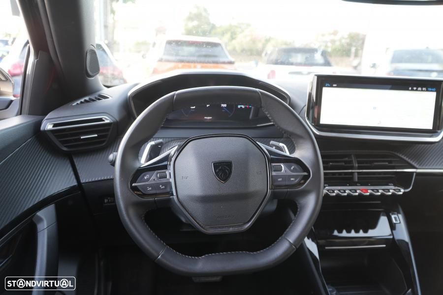 Peugeot 2008 PureTech 130 EAT8 Allure Pack - 10