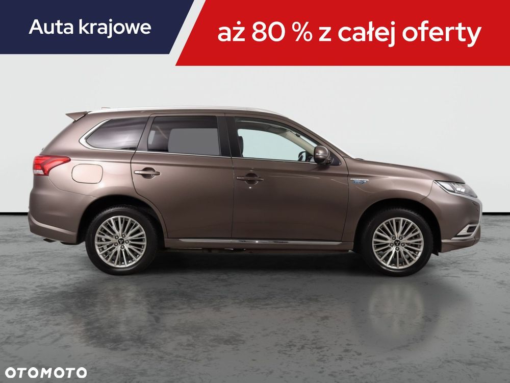 Mitsubishi Outlander - 8