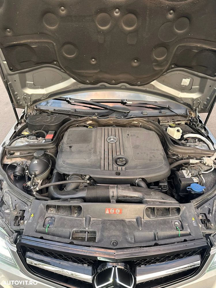 Mercedes-Benz C - 10