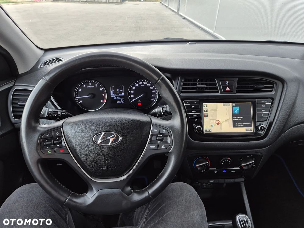 Hyundai i20 1.2 Elegant - 15