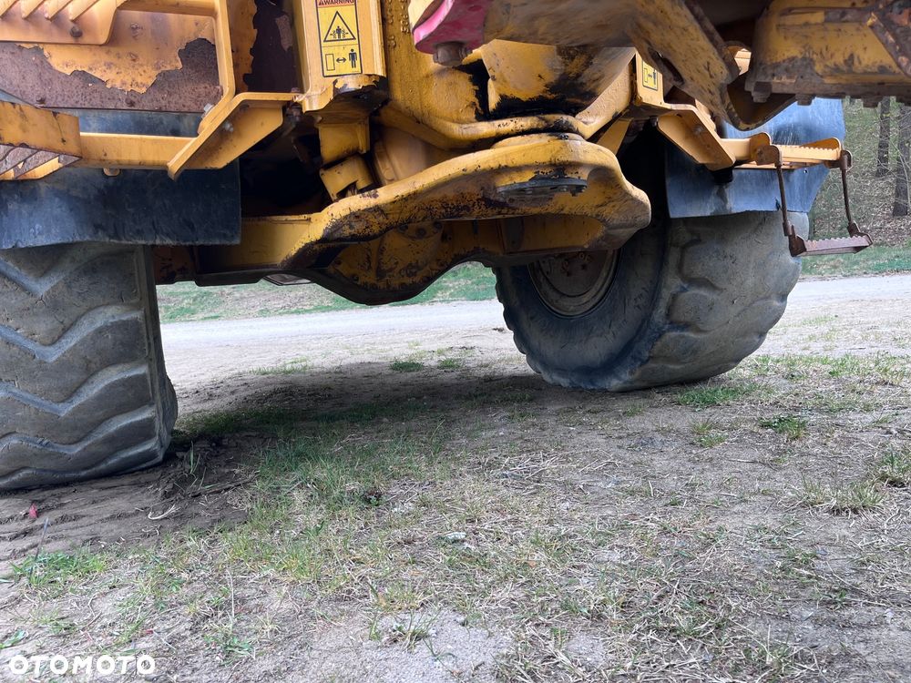 Volvo A25E - 16