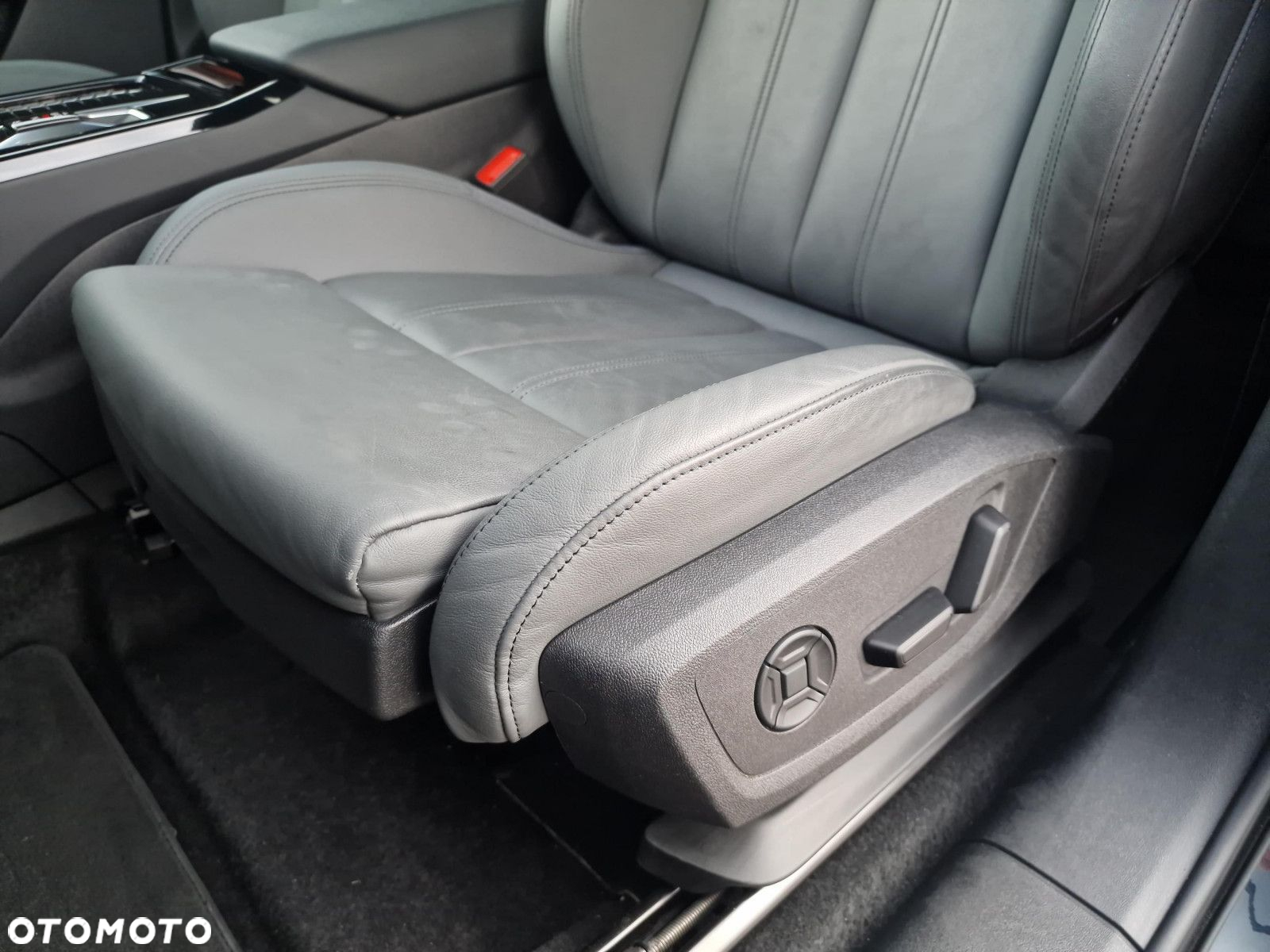 Audi Q6 e-tron - 12