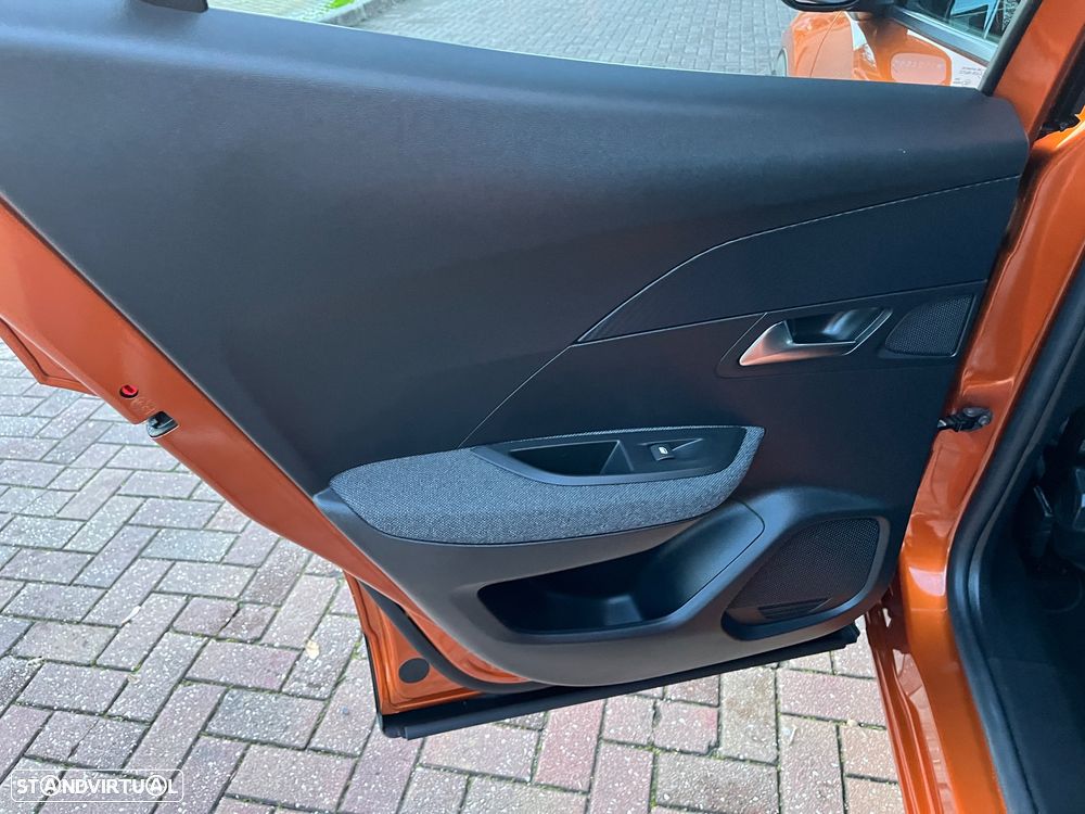 Peugeot 2008 PureTech 100 Style - 23