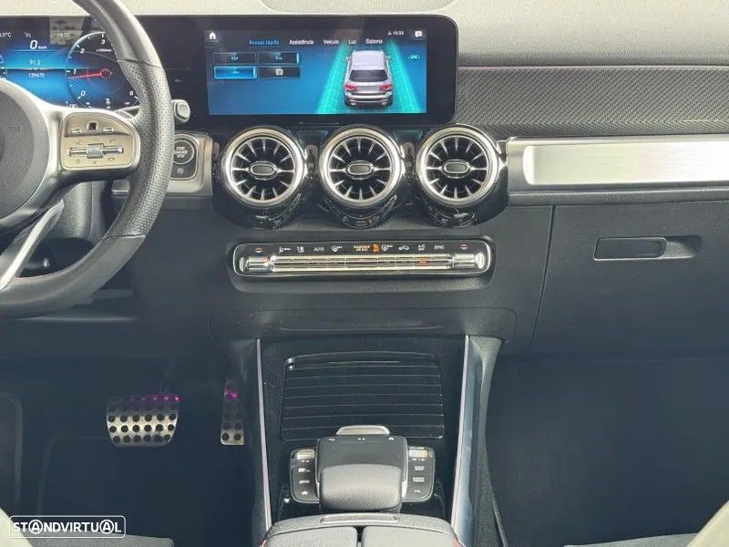 Mercedes-Benz GLB 200 d AMG Line - 13